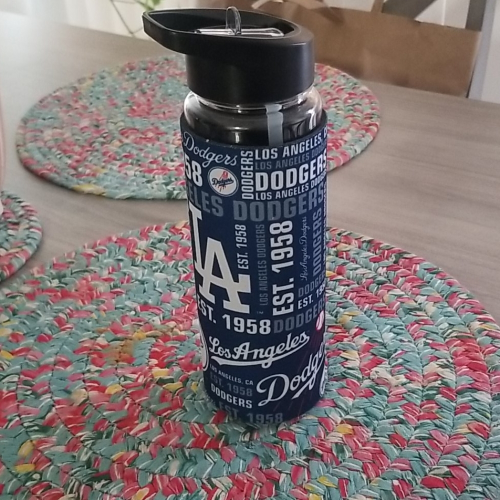 🆕️ Dodgers water bottle